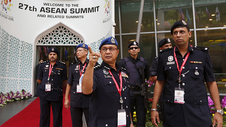 "15 suicidas del Estado Islámico están preparados para inmolarse en la cumbre ASEAN en Malasia"