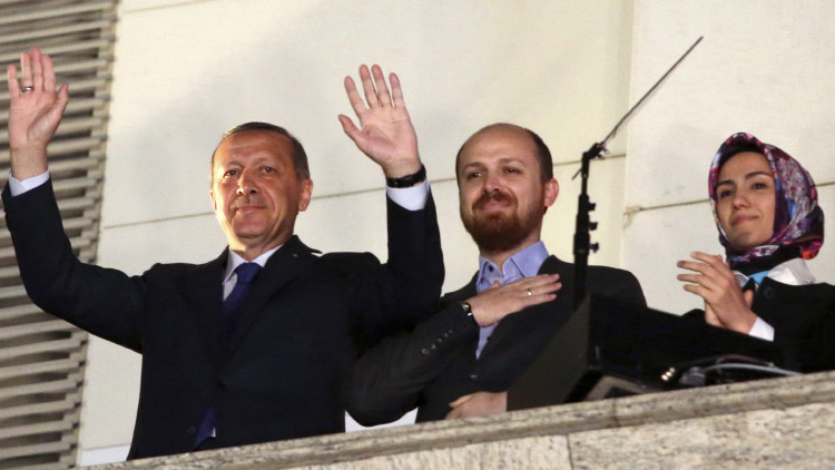Bilal Erdogan, el hijo del presidente turco involucrado en negocio petrolero con el Estado Islámico
