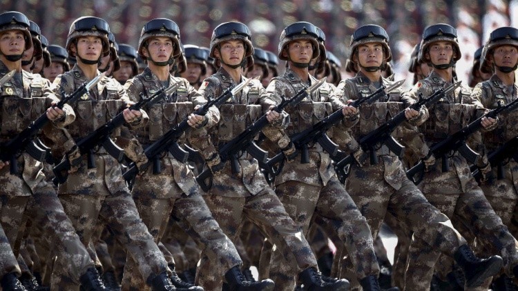 China abre su primera base naval en África junto a una unidad de la Marina de EE.UU.