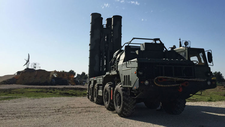 La respuesta rusa: los objetivos del sistema antiaéreo S-400 en Siria