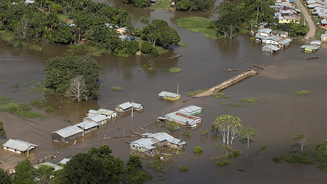 Fotos, Videos: La quiebra de una presa de desechos tóxicos en Brasil deja muertos y desaparecidos