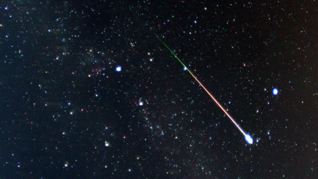 Video: un triple resplandor gigante ilumina el cielo de Siberia