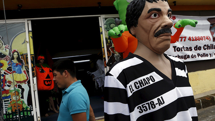 Militares mexicanos 'acorralan' a la familia de 'El Chapo' en su pueblo natal