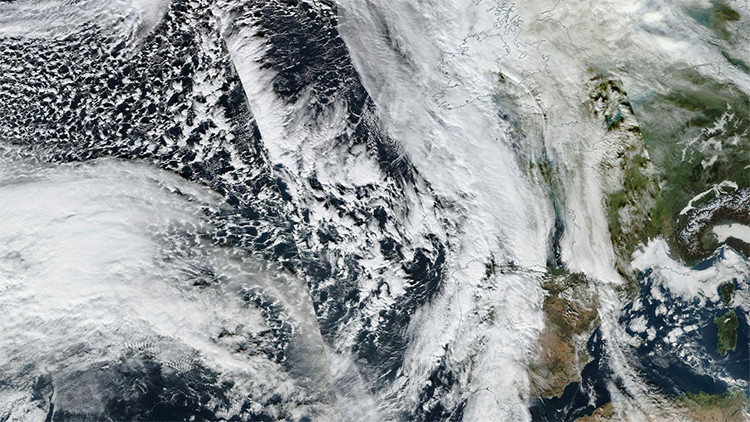 Una tormenta "monstruosa" en el Atlántico calentará el Polo Norte