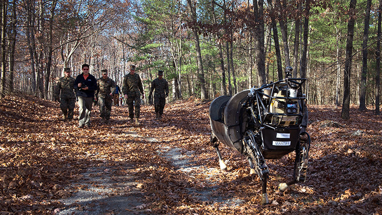¿Por qué los marines de EE.UU. se niegan a misionar junto a robots?