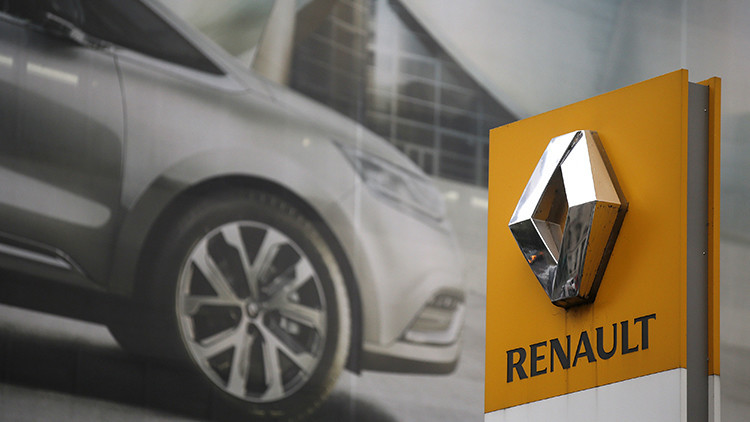 Renault se desploma en la bolsa por un posible fraude en sus emisiones