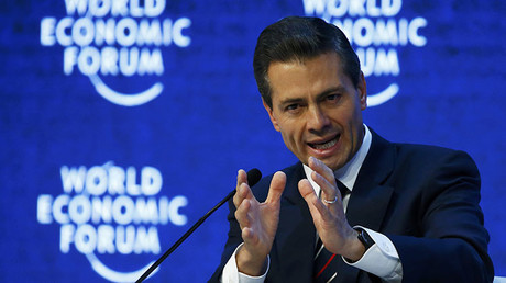 En un universo paralelo: Peña Nieto considera a México como el país con mayor potencial