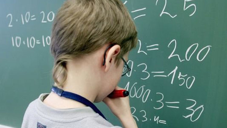 Un simple truco puede ayudar a los estudiantes a mejorar las calificaciones en matemáticas