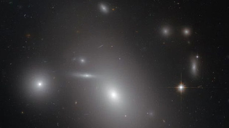 'Un gigante dormido': Hallan uno de los agujeros negros más masivos jamás encontrados