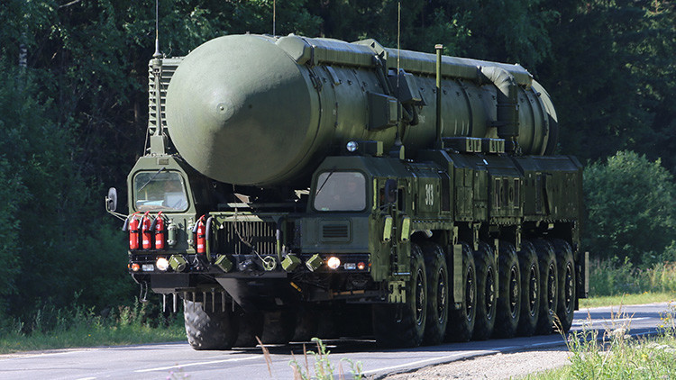 "Con el misil nuclear RS-26, los rusos han pasado de las palabras a los hechos" (Video)