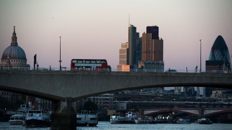 La Policía y fuerzas especiales británicas se preparan para 10 ataques terroristas en Londres