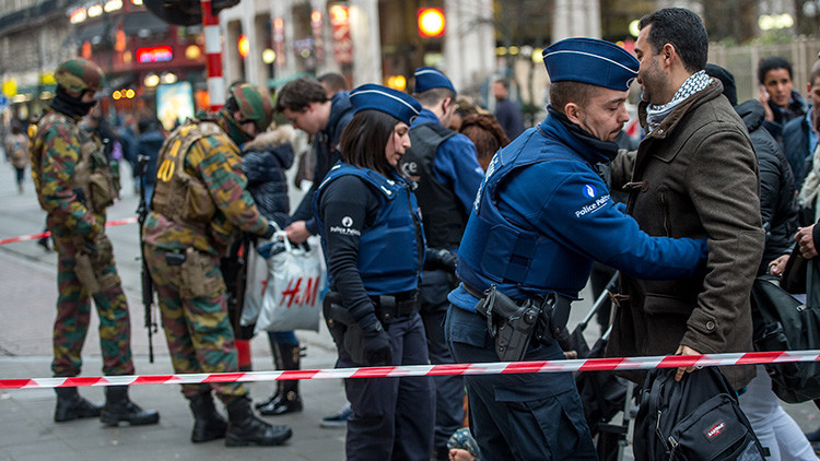 La Policía del aeropuerto de Bruselas amenaza con una huelga si no se refuerza la seguridad