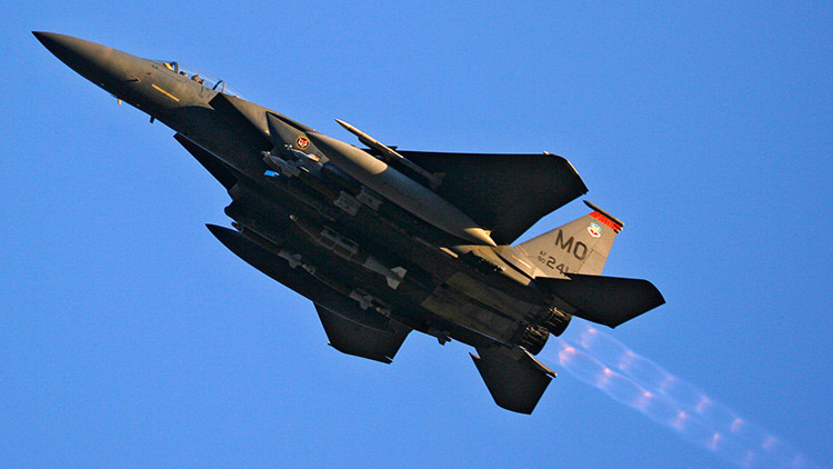 EE.UU. despliega cazas F-15 en Islandia y los Países Bajos