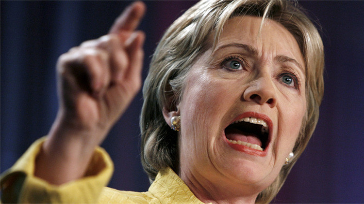 Hillary 'descalificada': Los internautas le roban su 'hashtag' después de los ataques de Sanders