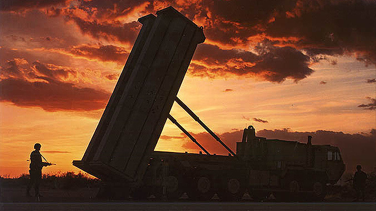 EE.UU. desplegará el sistema de defensa de misiles THAAD en Corea de Sur