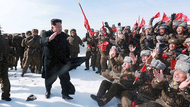 Corea del Norte pide ayuda a estadounidenses y británicos por miedo a un volcán