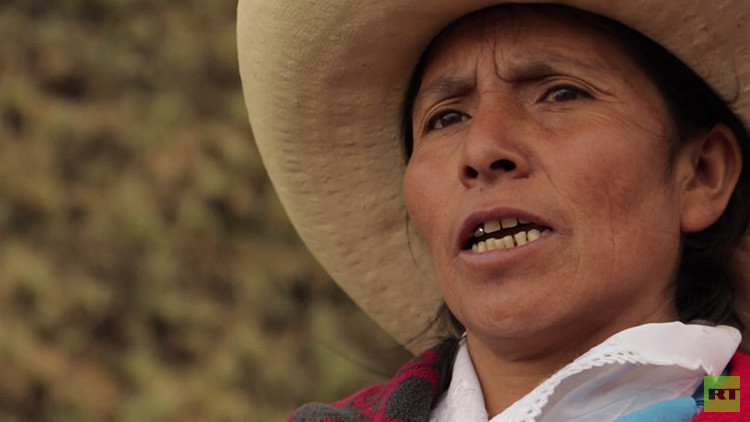 "No tengo miedo al poder de empresas": Canción de una indígena peruana conmueve al mundo (VIDEO)