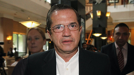 Ministro de Defensa de Ecuador a RT: "El avión de Rusia con alimentos es ayuda concreta, urgente"