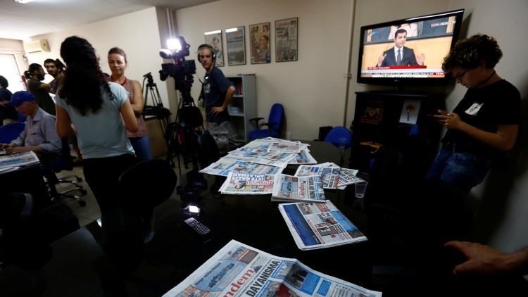 ¿Propaganda del terror? Arrestan en Turquía a eminentes activistas de Reporteros Sin Fronteras