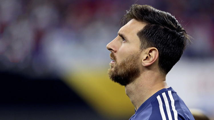 #NoTeVayasLio: Argentina le pide a Messi que siga en la Selección