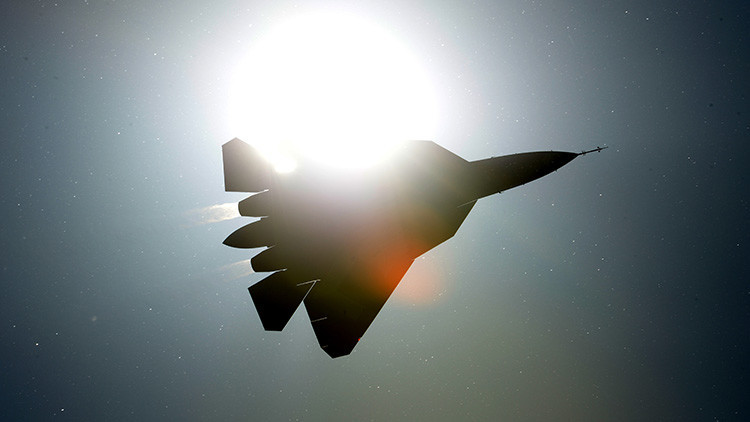 Rusia anuncia la fecha de entrega de primeros cazabombarderos de quinta generación T-50