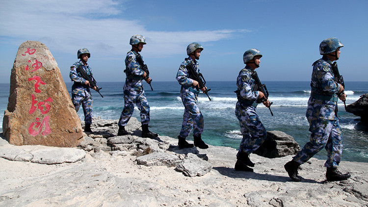 La respuesta asiática a EE.UU.: Pekín realiza ejercicios en el mar de la China Meridional