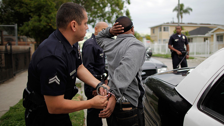 EE.UU.: Un nuevo caso de violencia policial contra un afroamericano, esclarecido gracias a un video