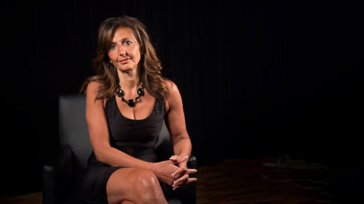 ¿Quién es la Cazaterroristas, la mujer más temida por el Estado Islámico?