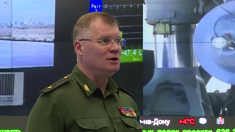 Ministerio de Defensa ruso: "El principal objetivo del Su-24 no era el portavoz del Estado Islámico"