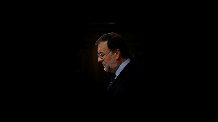 ¿Por qué (casi) nadie quiere pactar con el PP?