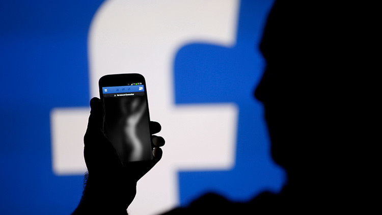 Facebook Publica Una Foto De Una Adolescente Desnuda Y Ella Lleva A La Red Social A Los Tribunales Rt