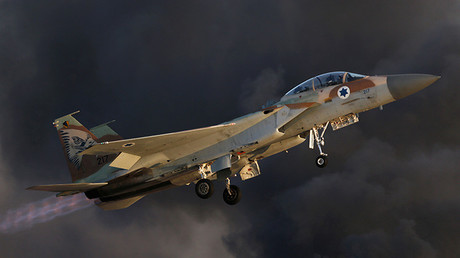 Fuerzas Aéreas israelíes lanzan un ataque aéreo contra tropas sirias