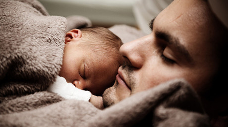 'La cama mata': seis peligros de dormir demasiado