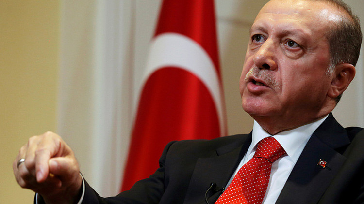 Presidente de Turquía: "EE.UU. lleva una política de doble rasero en Siria"