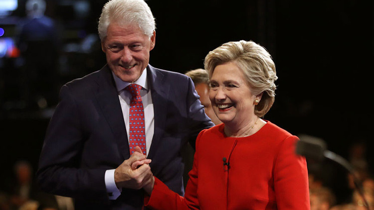 Publican porno en las páginas de Wikipedia de Bill y Hillary Clinton