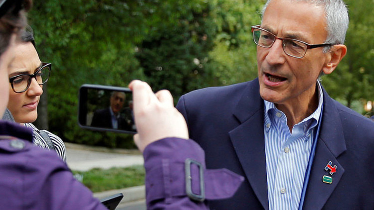 WikiLeaks publica la séptima tanda de los correos de Podesta