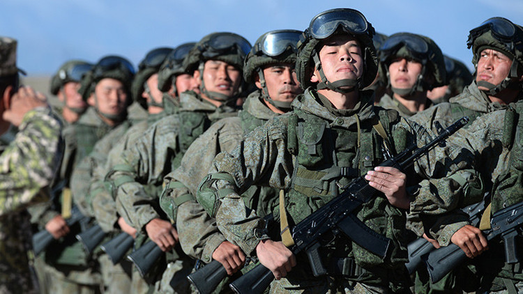 "Moscú responderá a la expansión de la presencia militar de la OTAN en la región del Báltico"