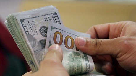 ¿Comenzó el éxodo?: El país europeo que muchos bancos planean abandonar en los próximos días