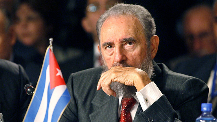 Francia: "Cuba es el país símbolo en América Latina"