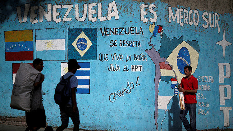 Venezuela denuncia un "golpe de Estado" en el Mercosur