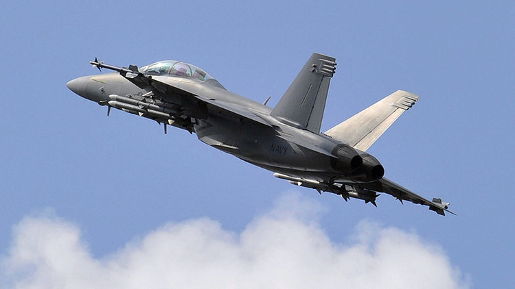 Se estrella un caza FA-18 de EE.UU. en Japón