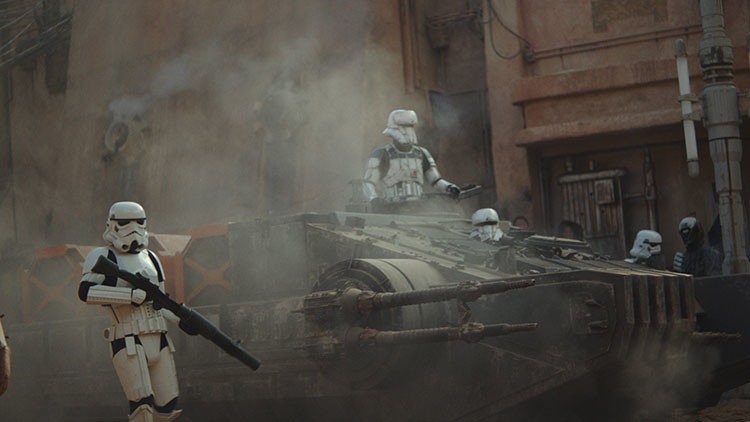 ¿Por qué simpatizantes de Trump instan a boicotear la nueva entrega de 'Star Wars'?