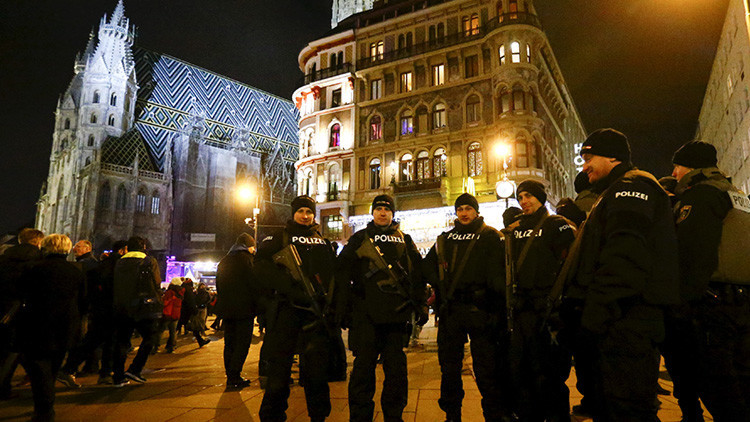 Detienen a un joven sirio por terrorismo, denunciado por un austriaco celoso