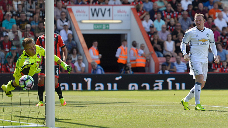 Rooney se convierte en el máximo goleador del Manchester United con este golazo (Video)