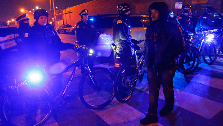 Trump amenaza con enviar agentes federales a Chicago para acabar con la "carnicería" de asesinatos