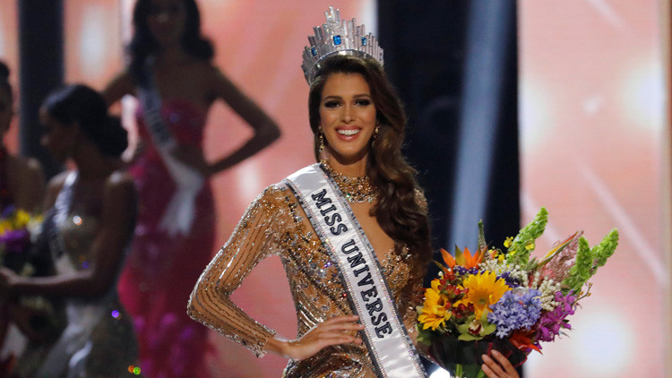 La francesa Iris Mittenaere gana la corona Miss Universo 2016