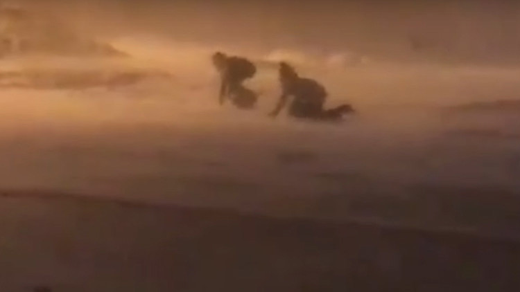La 'ventisca negra' paraliza la ciudad rusa más septentrional del mundo (Video, fotos)