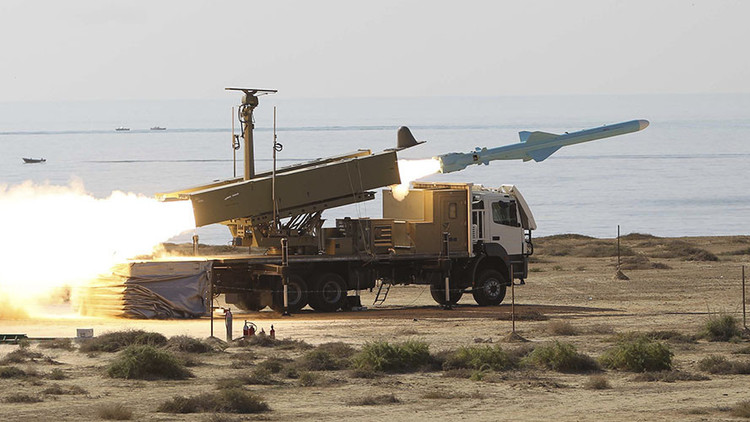 "Solo necesitan 7 minutos": Irán podría arrasar la base naval de EE.UU. en Baréin