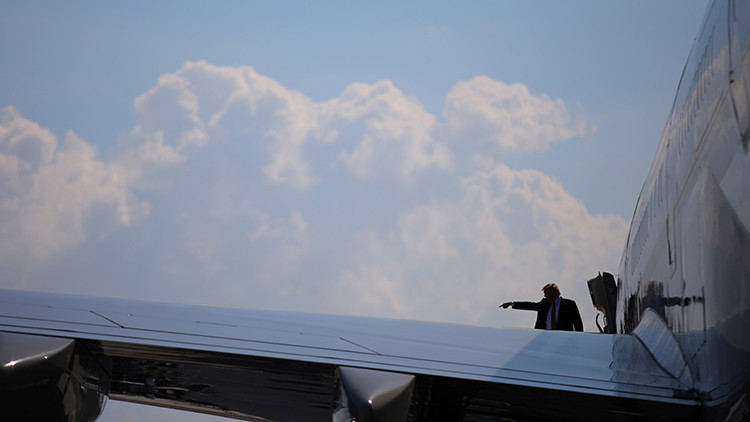Trump: "La Armada de EE.UU. se encuentra como en la Primera Guerra Mundial"