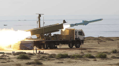 "Solo necesitan 7 minutos": Irán podría arrasar la base naval de EE.UU. en Baréin